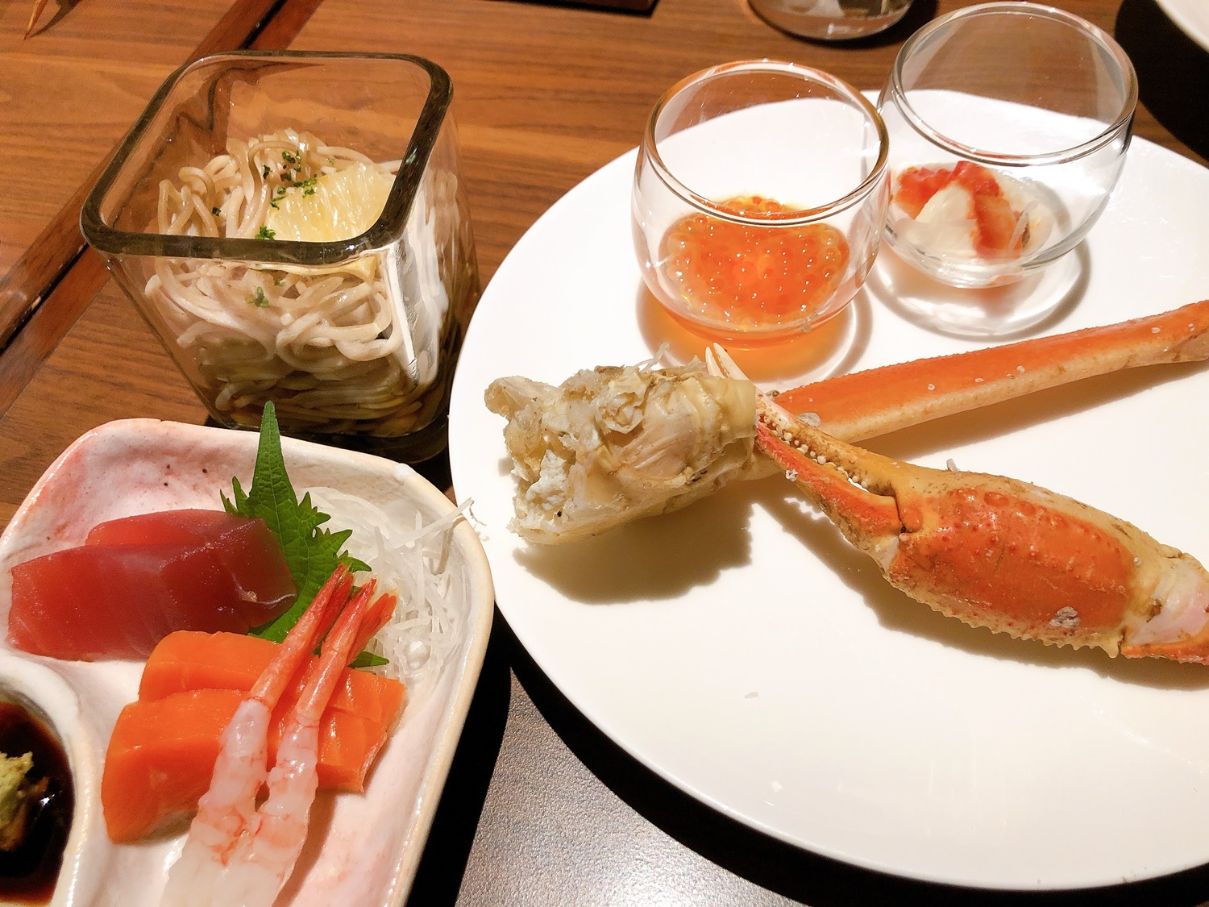 蟹と刺身