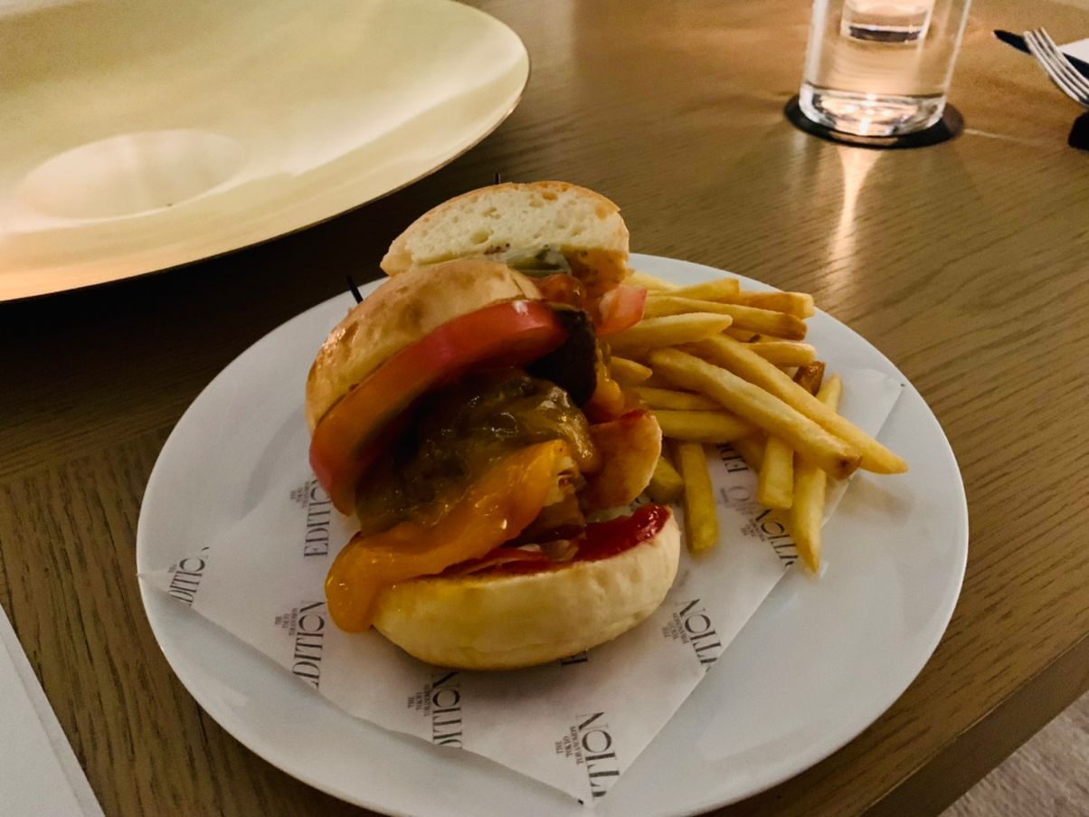 ビーフバーガー